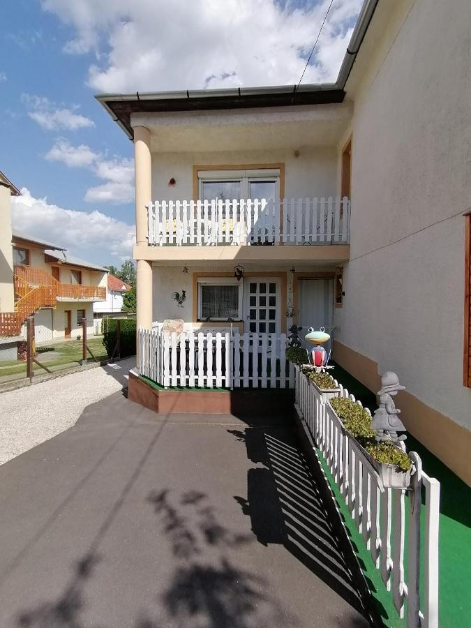 Ildiko Vendeghaz Heviz Apartment Exterior foto