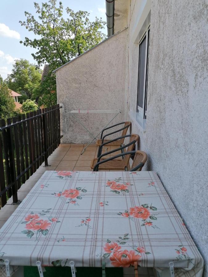 Ildiko Vendeghaz Heviz Apartment Exterior foto