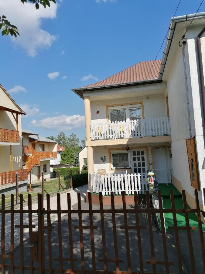 Ildiko Vendeghaz Heviz Apartment Exterior foto